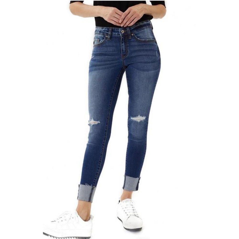 Distressed Skinny Jeans